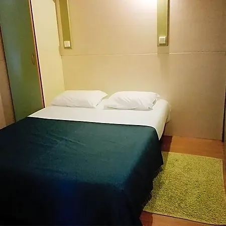 Parque De Campismo Orbitur Valado Hotel